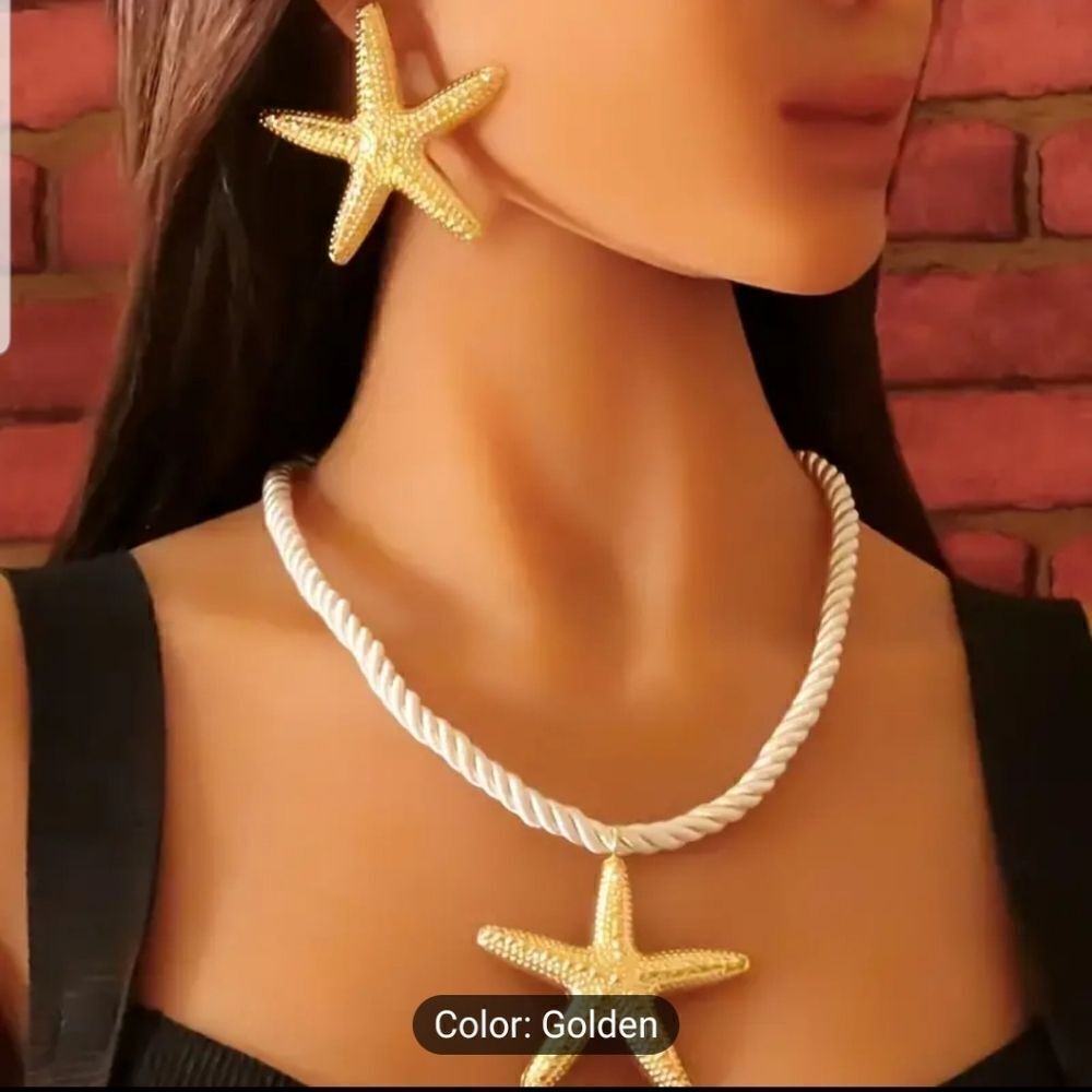 Starfish necklace and earrings set